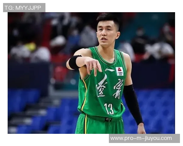 郭艾伦领衔中国男篮新征程展现拼搏精神与团队力量的完美结合